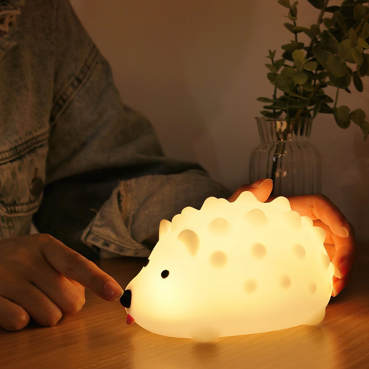 Spike lampă de masă
