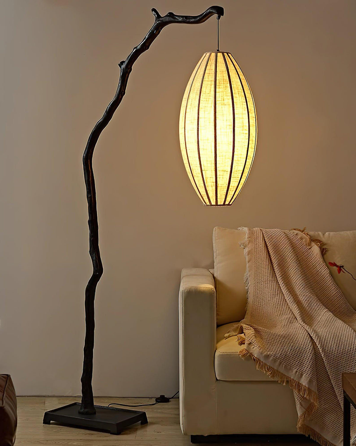 Noralelia lampadar