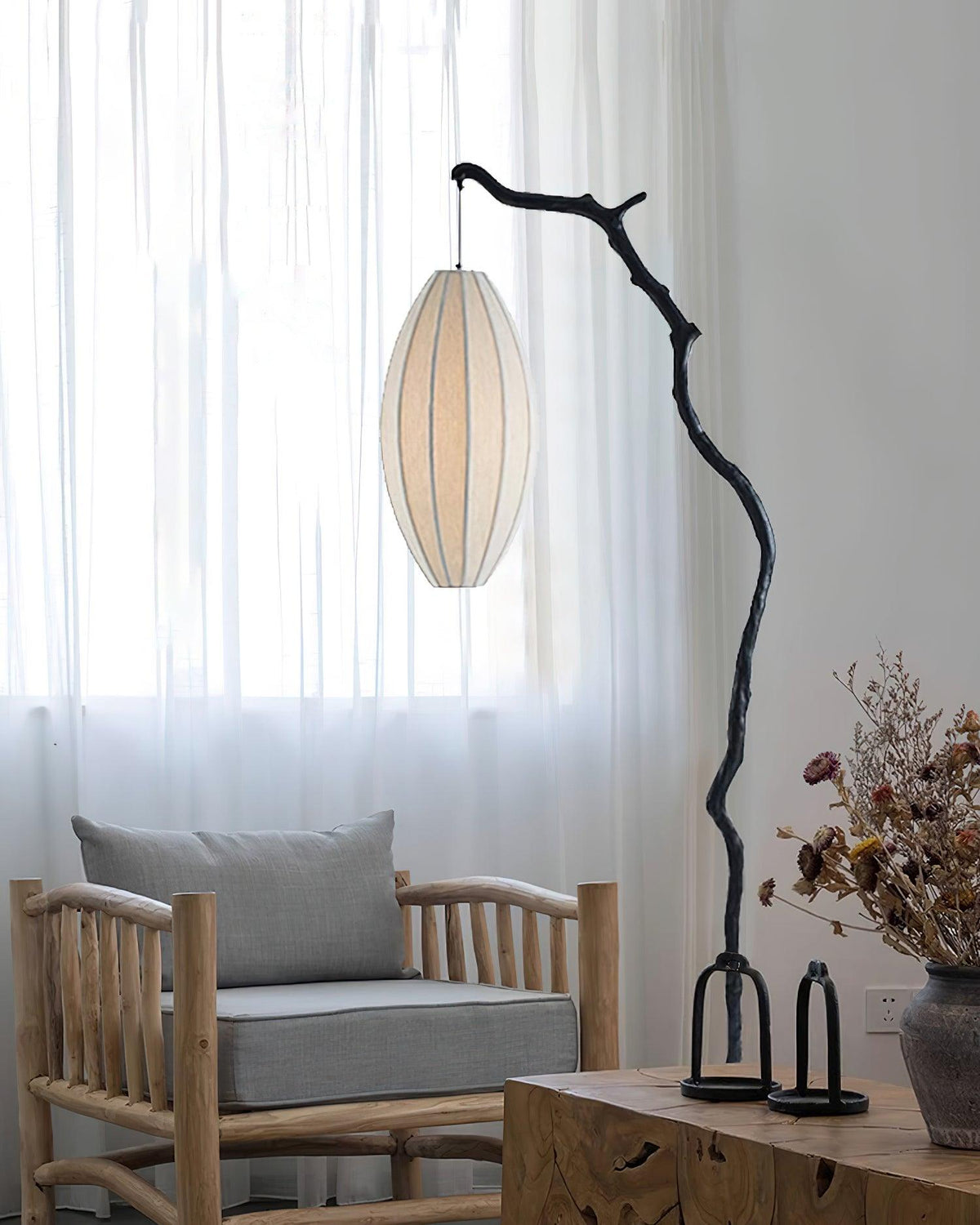 Noralelia lampadar