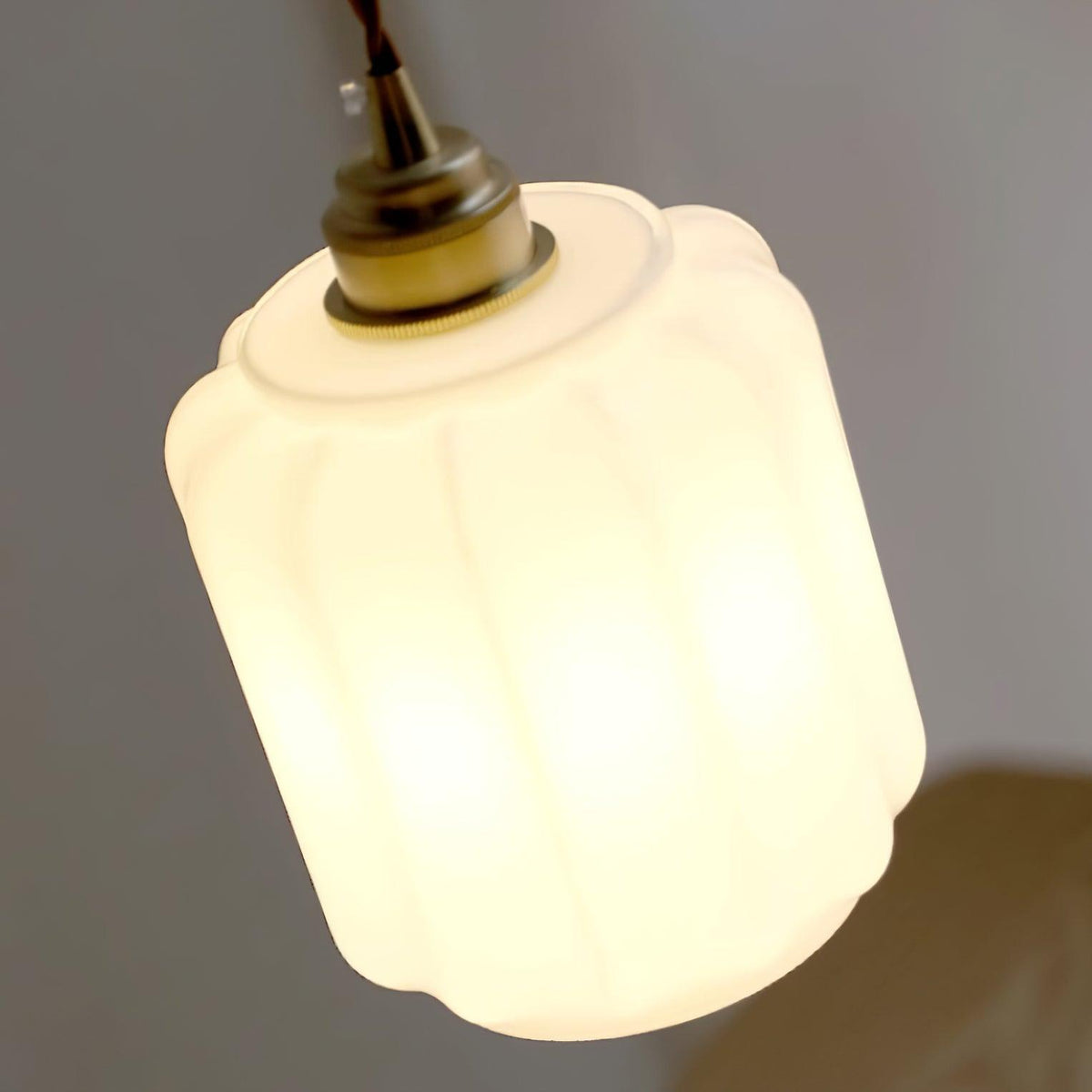 Kiki lampă suspendată din sticlă, contemporană