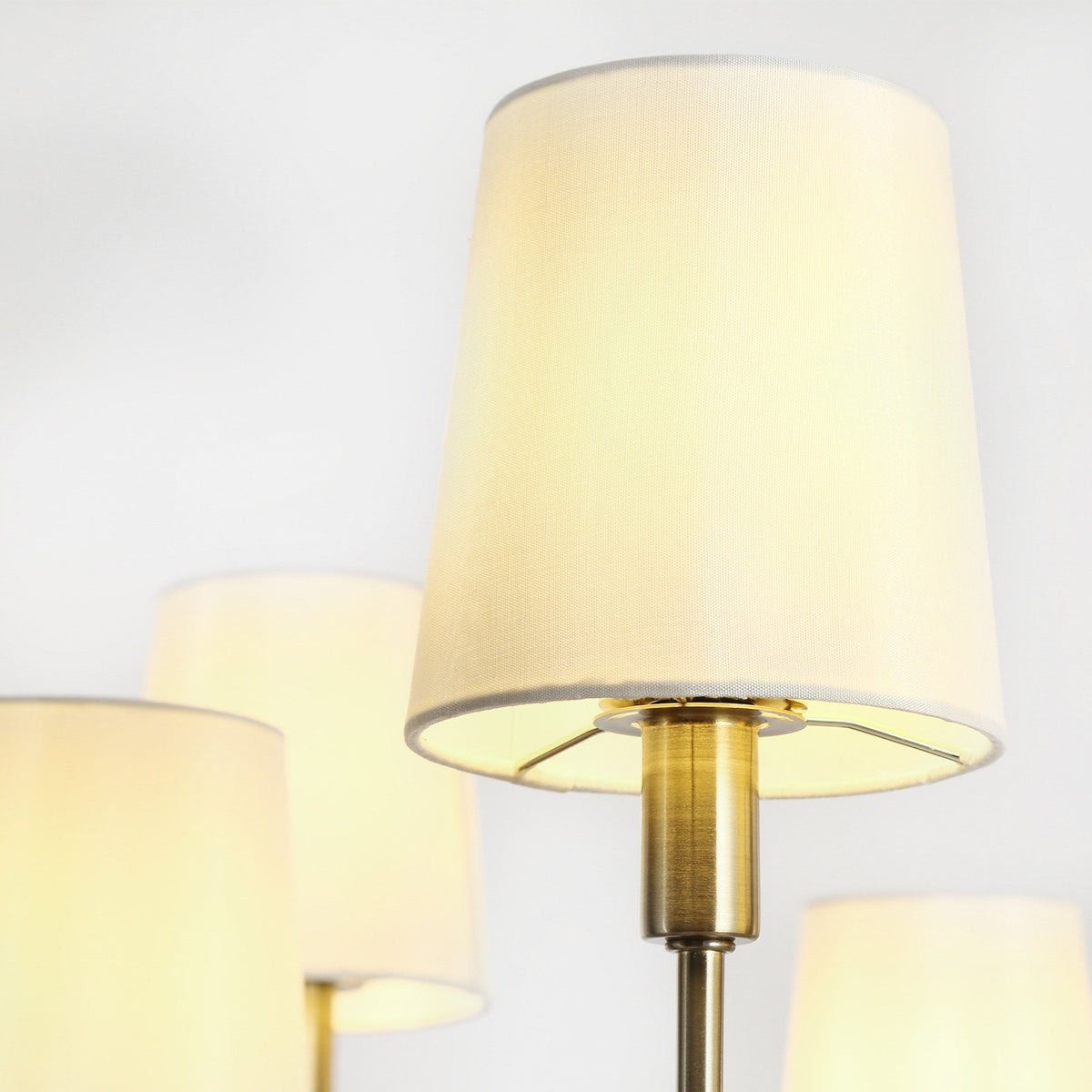 Sloanel candelabru