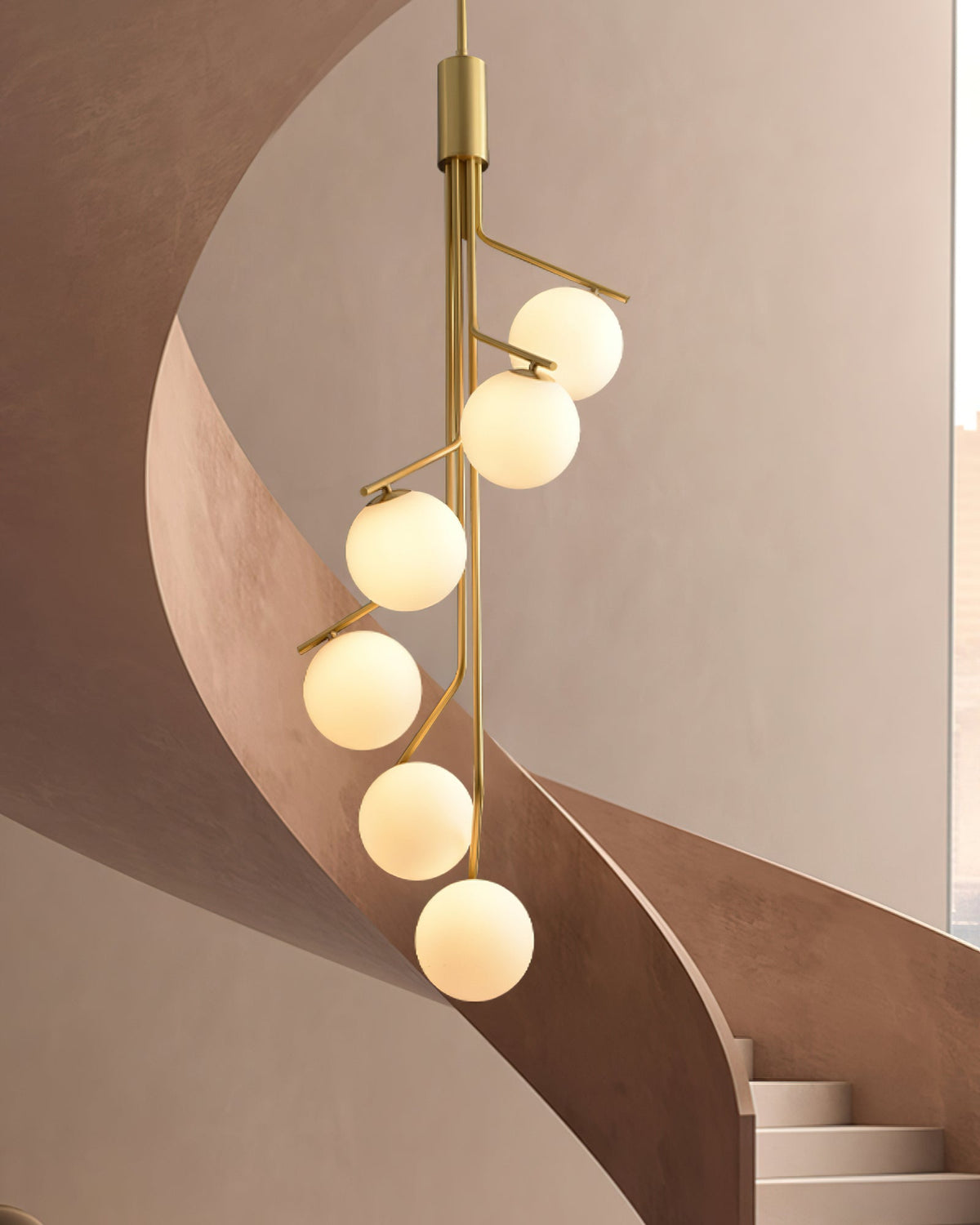 Solivine candelabru auriu, cu ramuri, cu glob, LED