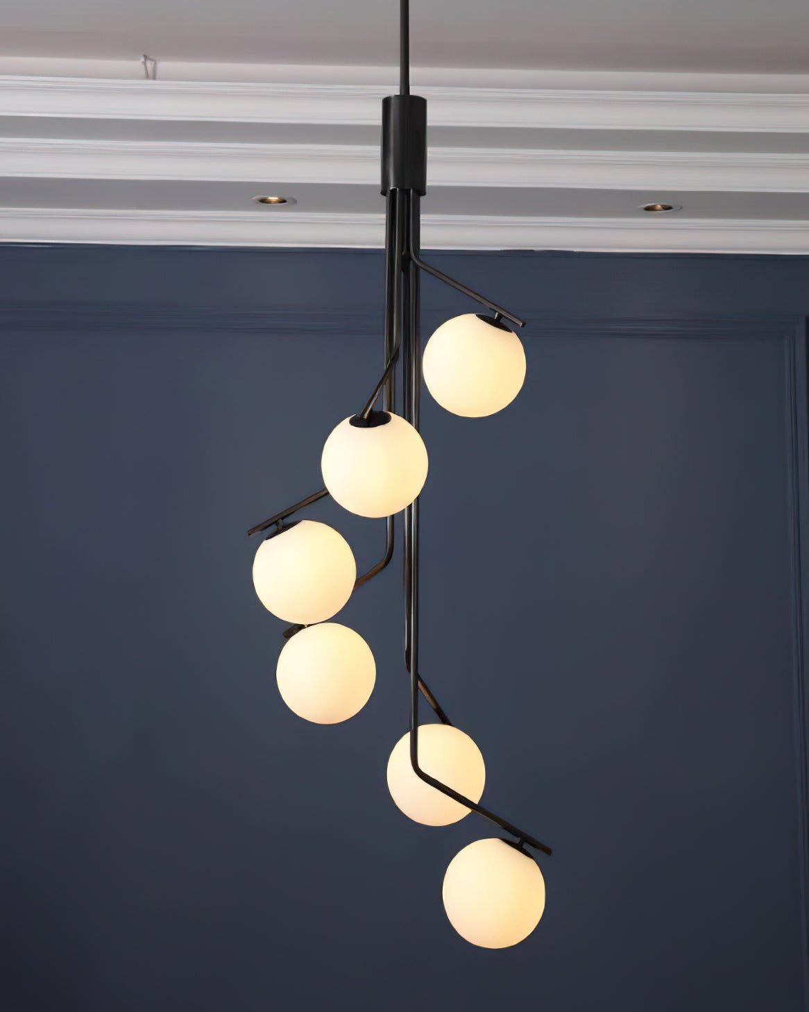 Solivine candelabru auriu, cu ramuri, cu glob, LED