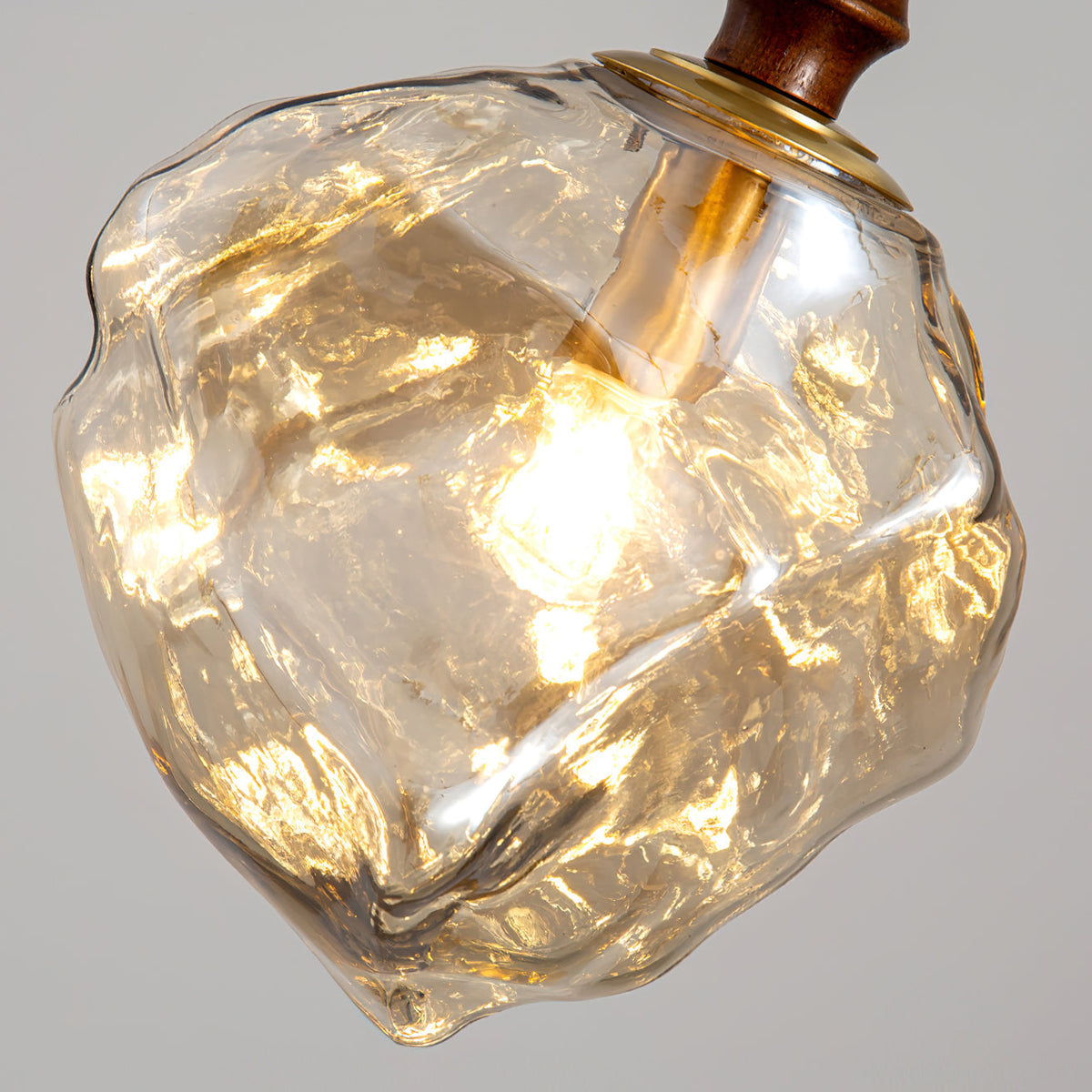 Clearie lampă suspendată