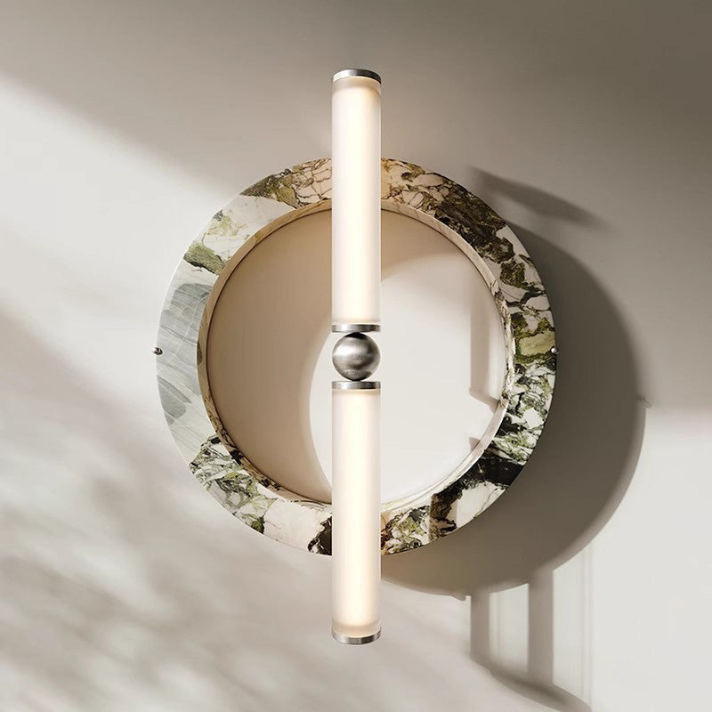 Miyal aplică de perete