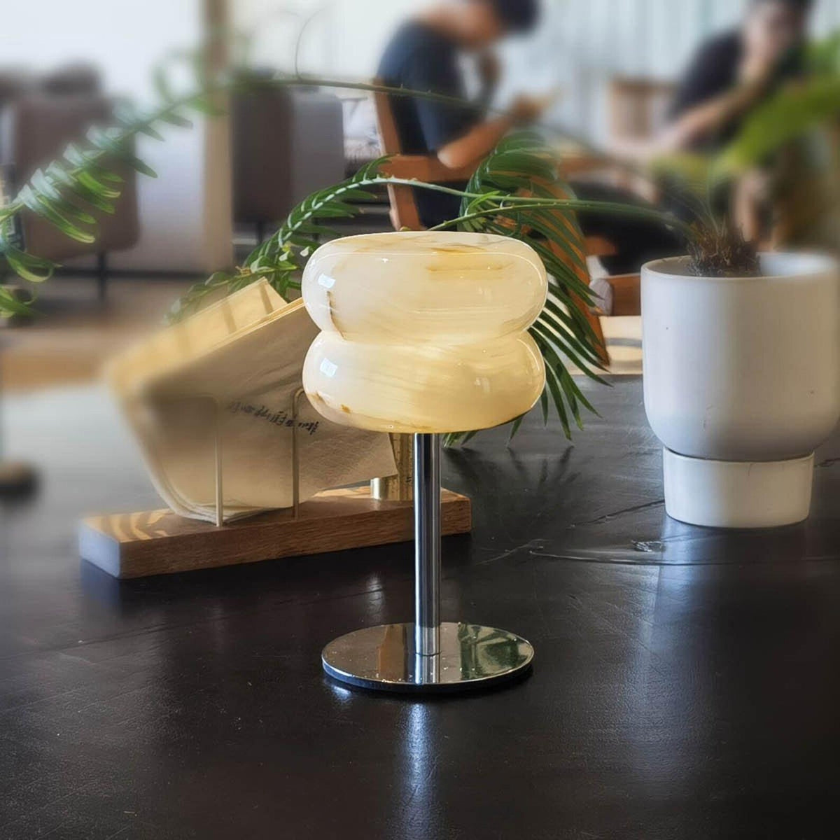 Nivaraine lampă de masă din alabastru