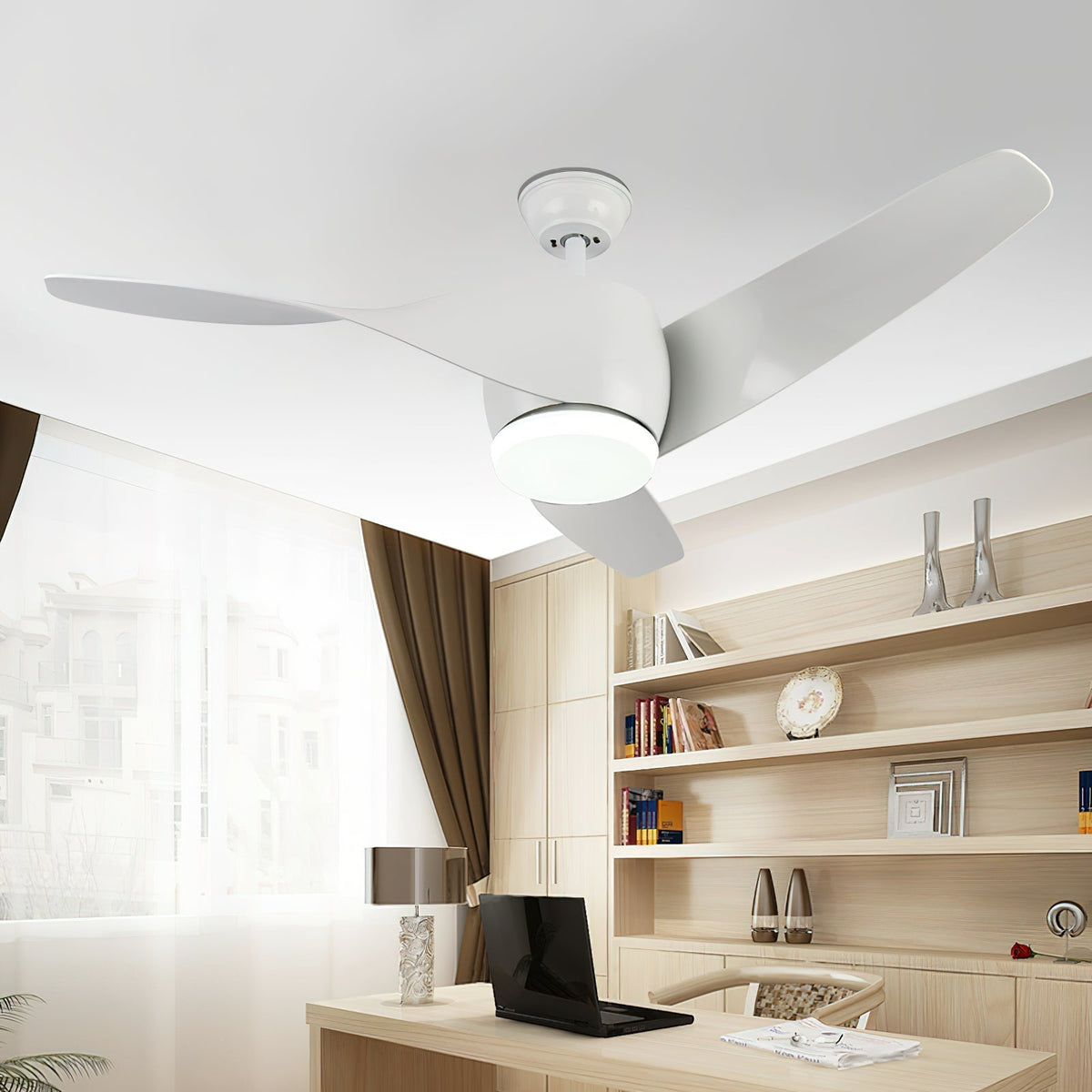 Liororeon ventilator de tavan cu lumină
