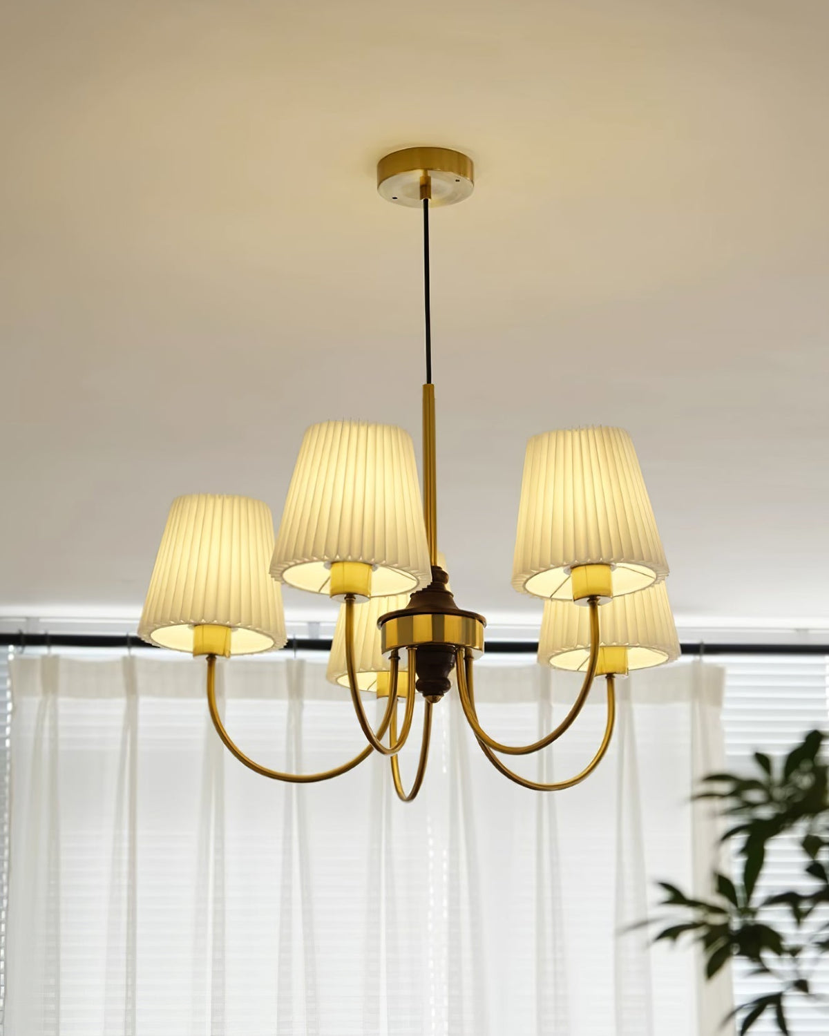 Calaniel candelabru