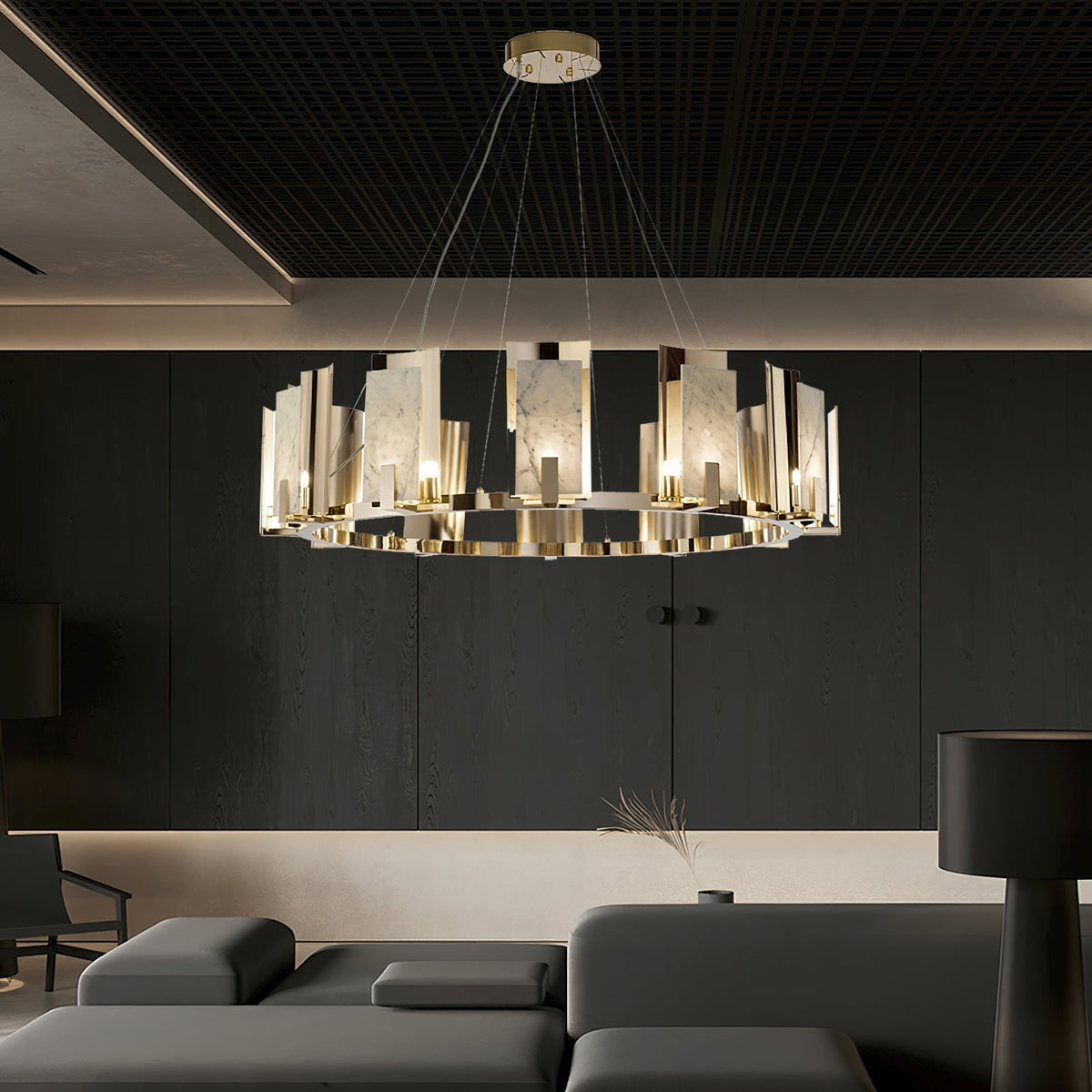 Nyraeila candelabru