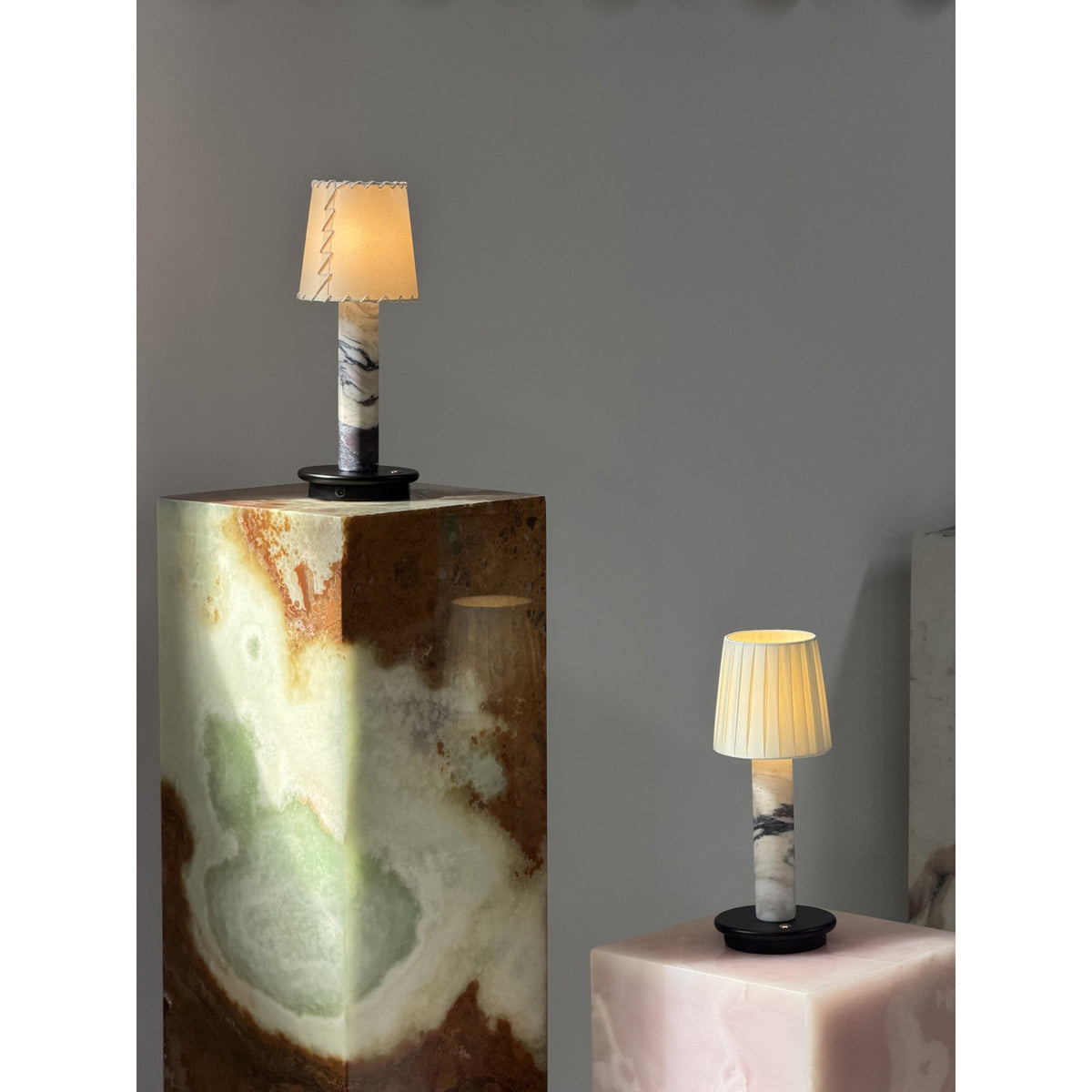 Viraerira lampă de masă