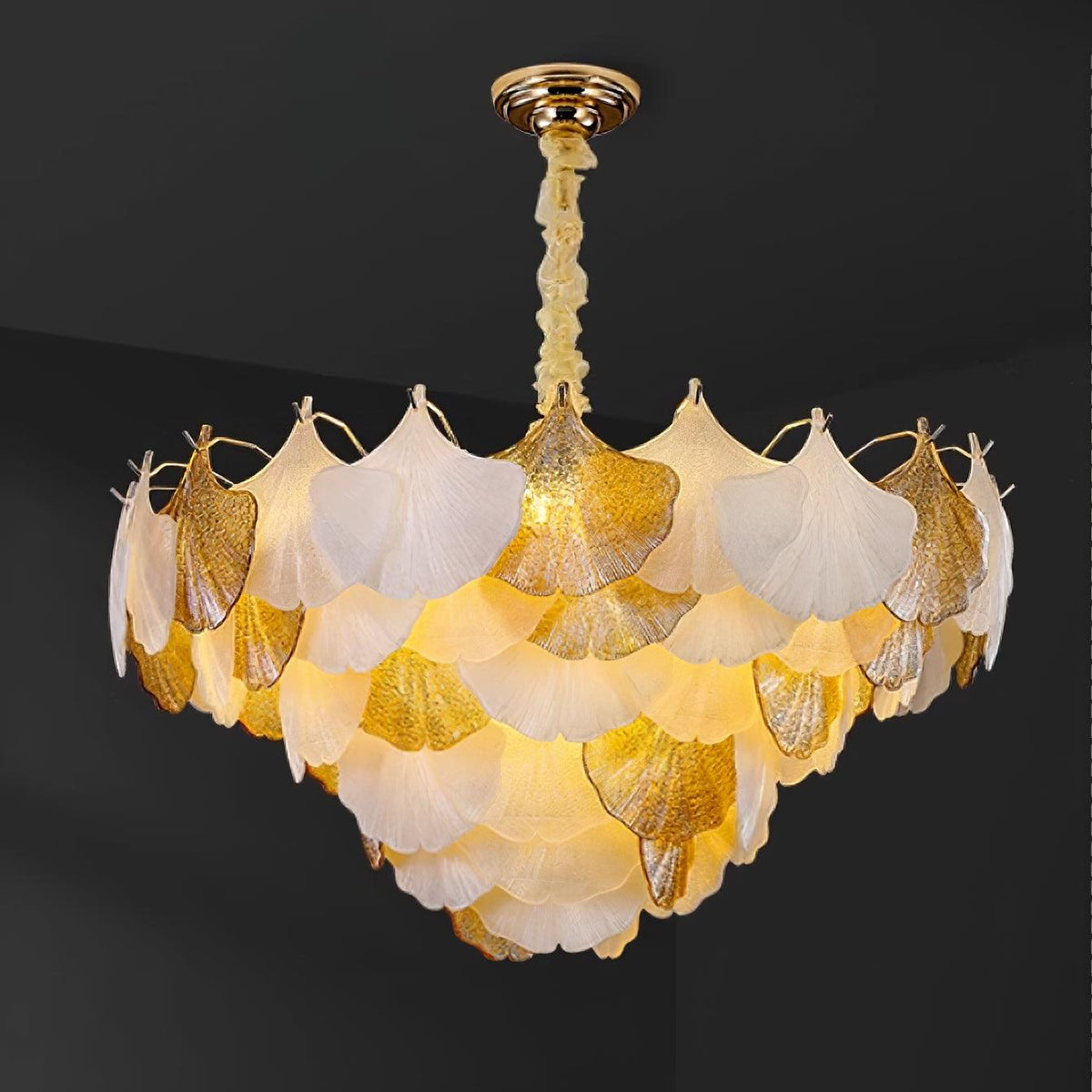Orelisissa candelabru
