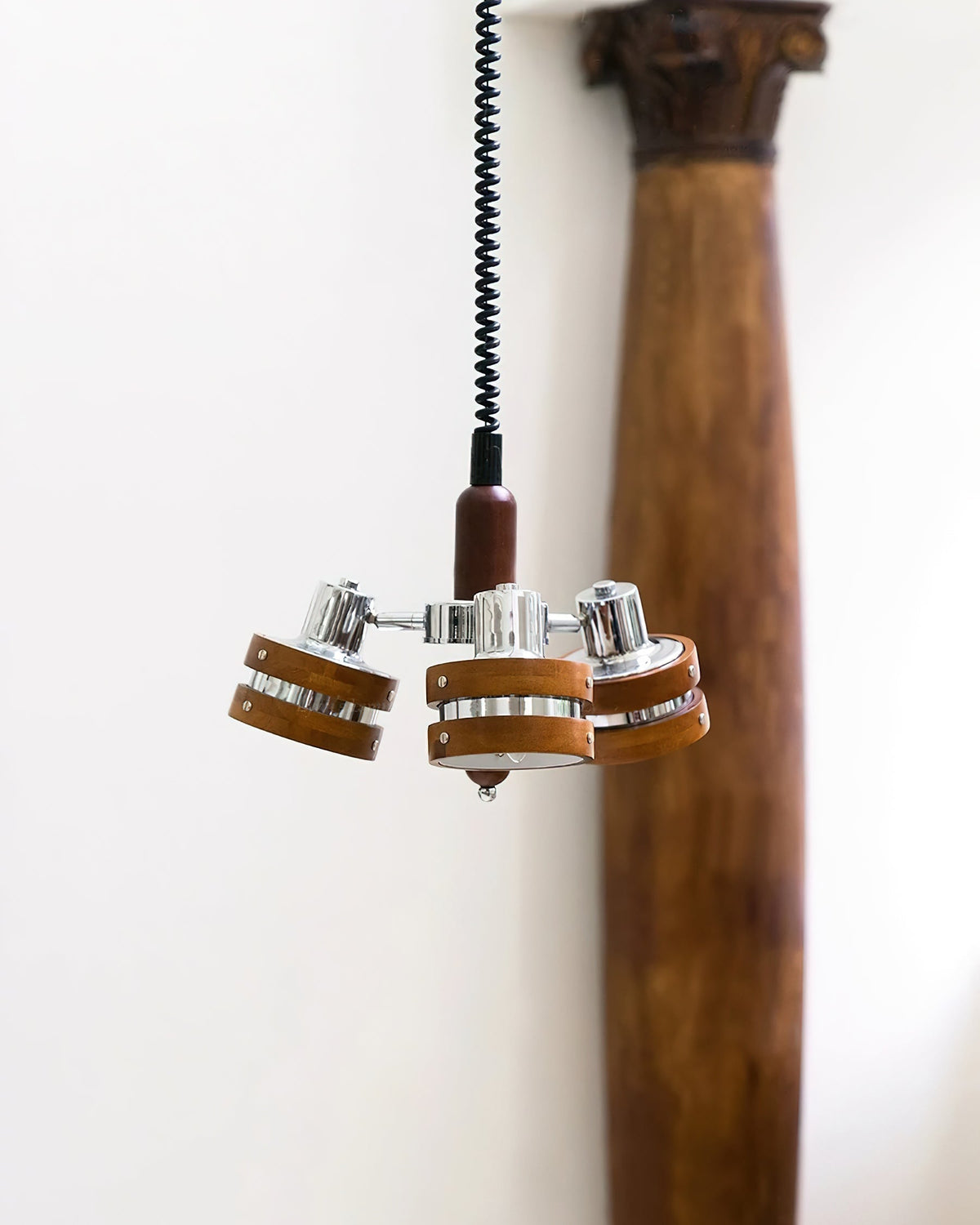 Carie candelabru