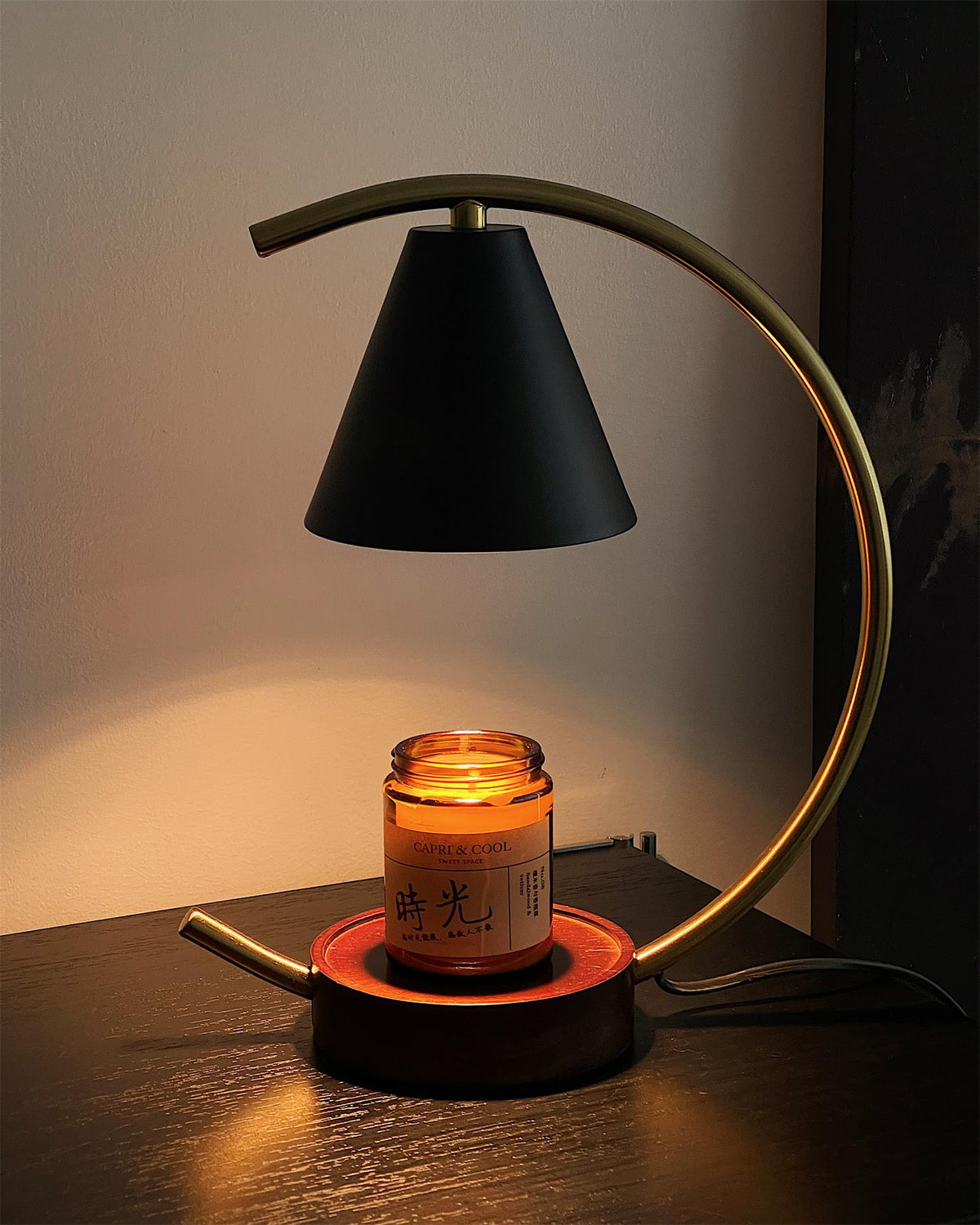 Orelisel lampă de masă Warmer