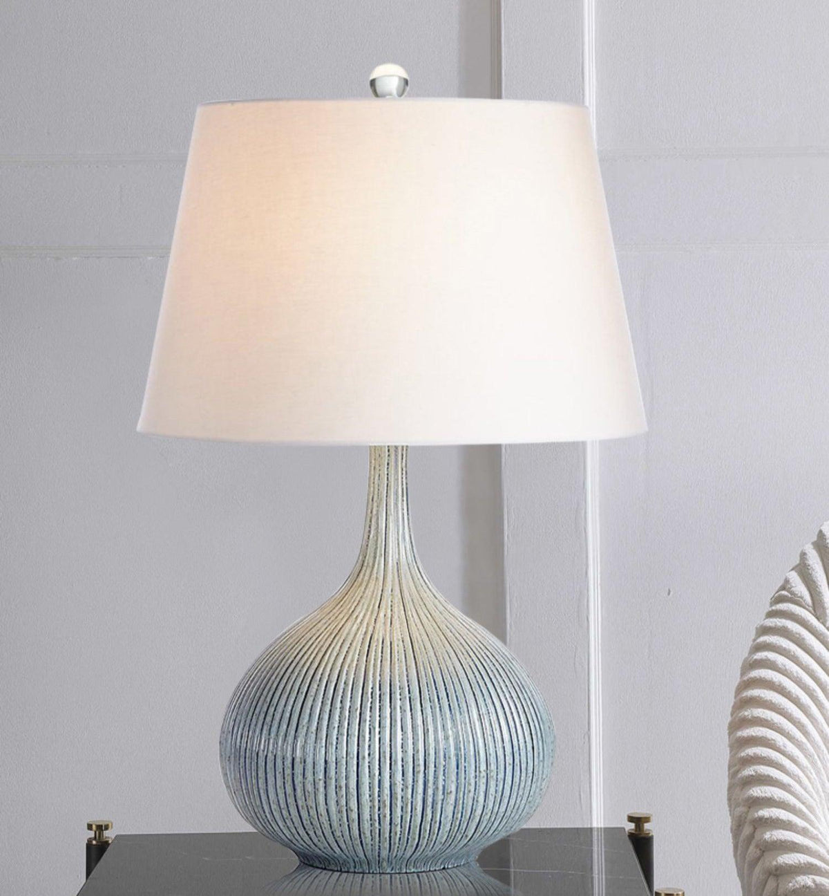 Deyra lampă de masă din ceramică și material textil