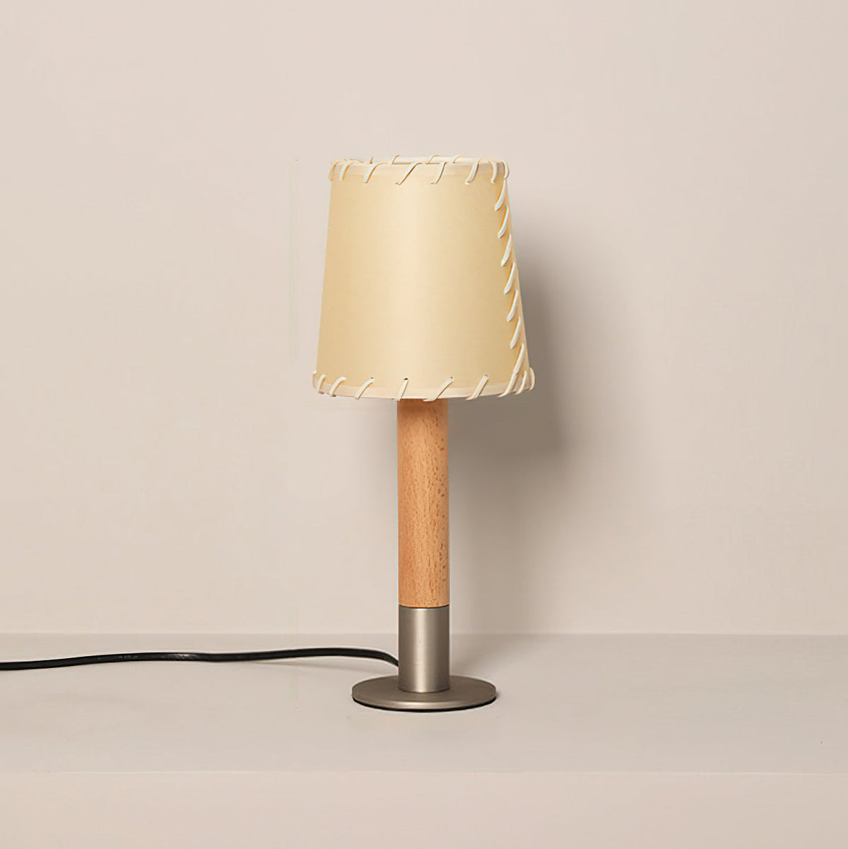 Lunve Parchment lampă de masă
