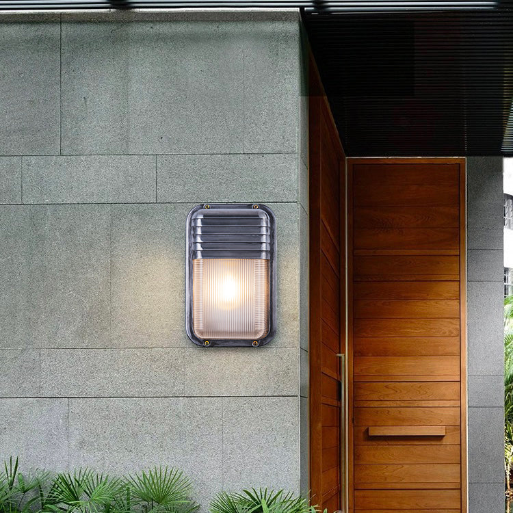 Wyre aplică de perete din metal și sticlă, geometrică, modernă, pentru exterior