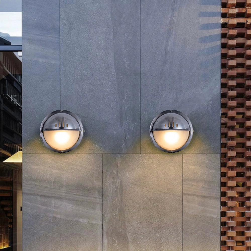 Wyre aplică de perete din metal și sticlă, geometrică, modernă, pentru exterior