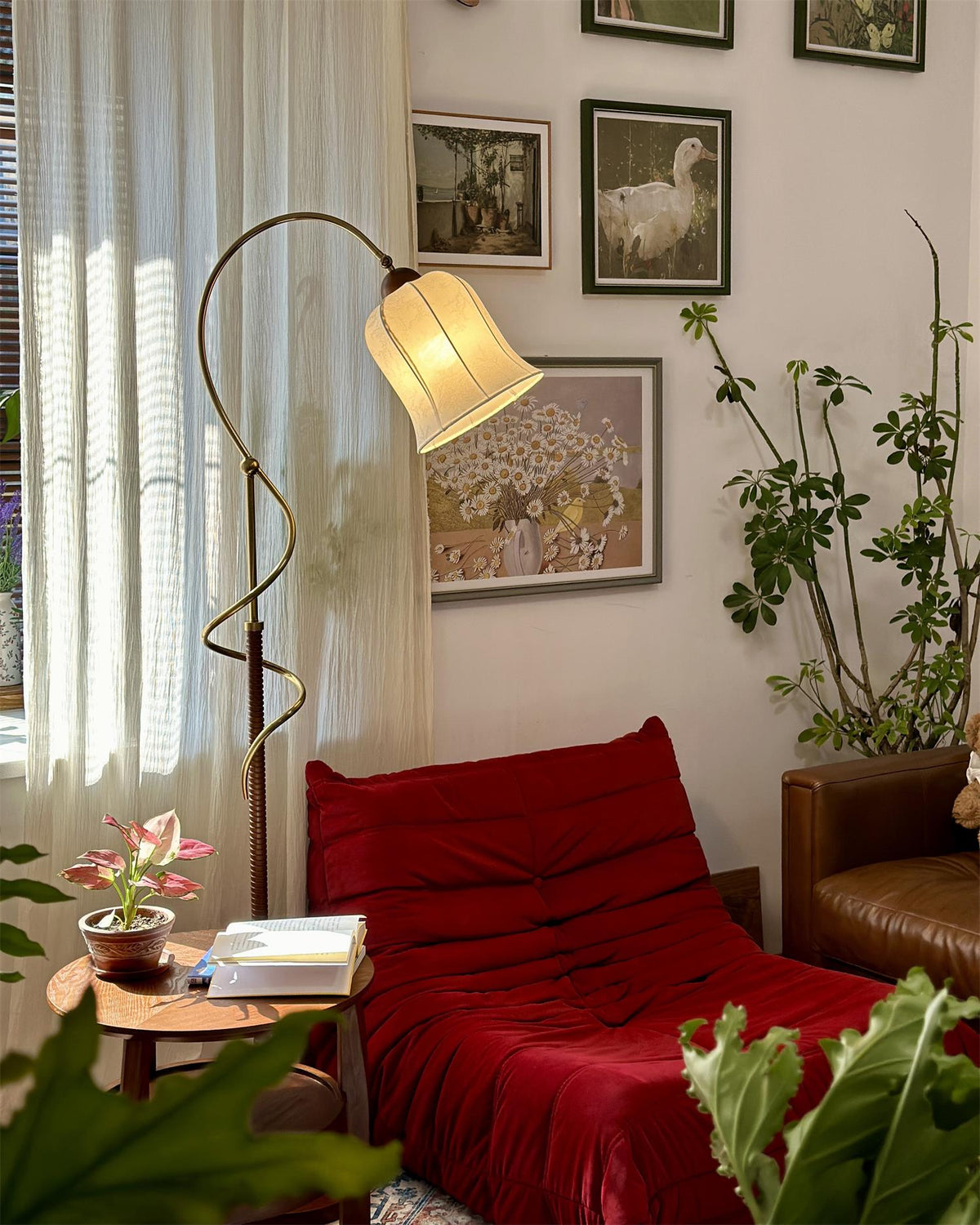 Curvel lampadar