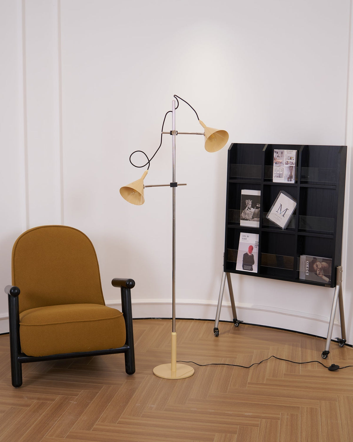 Laiton lampadar