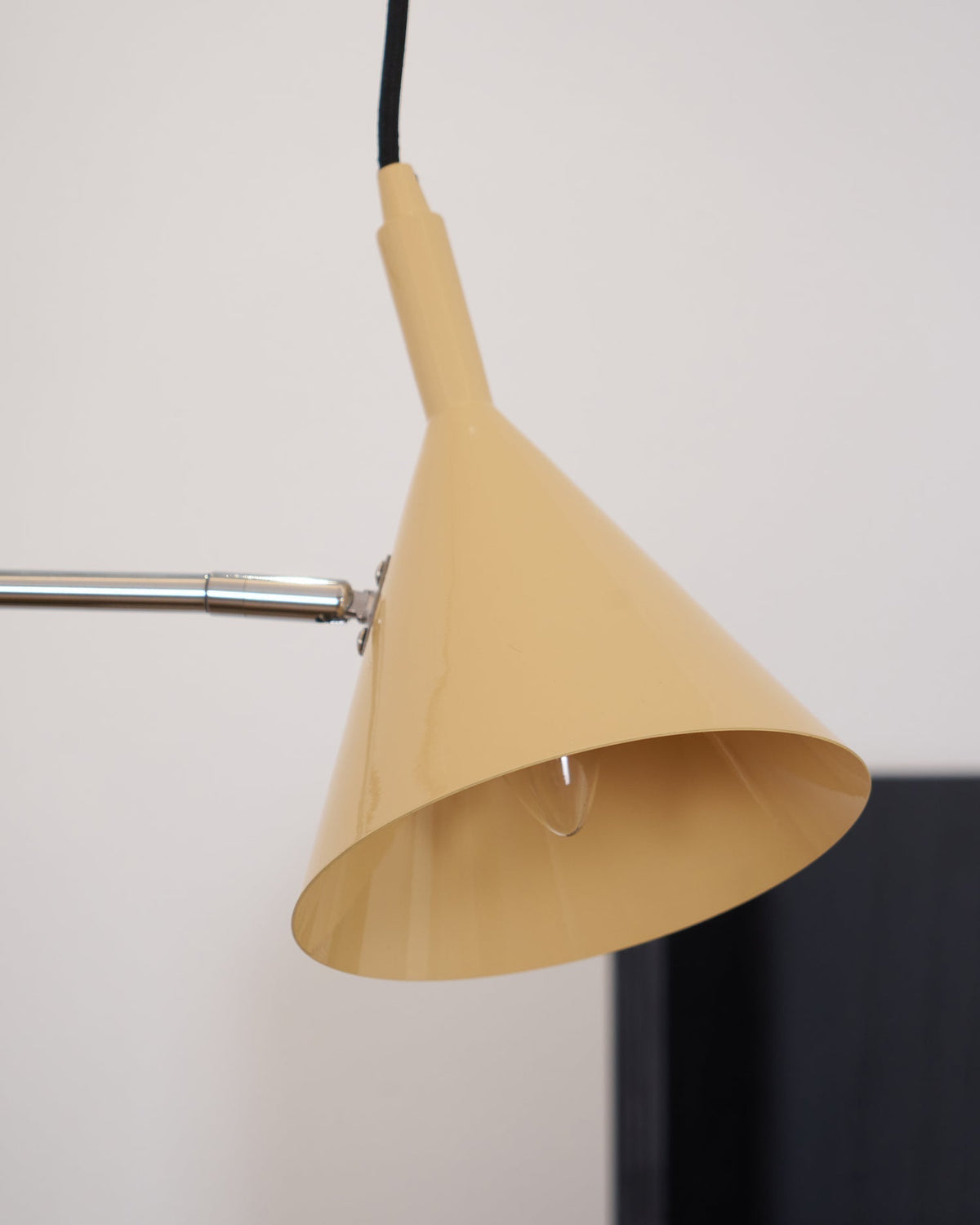 Laiton lampadar