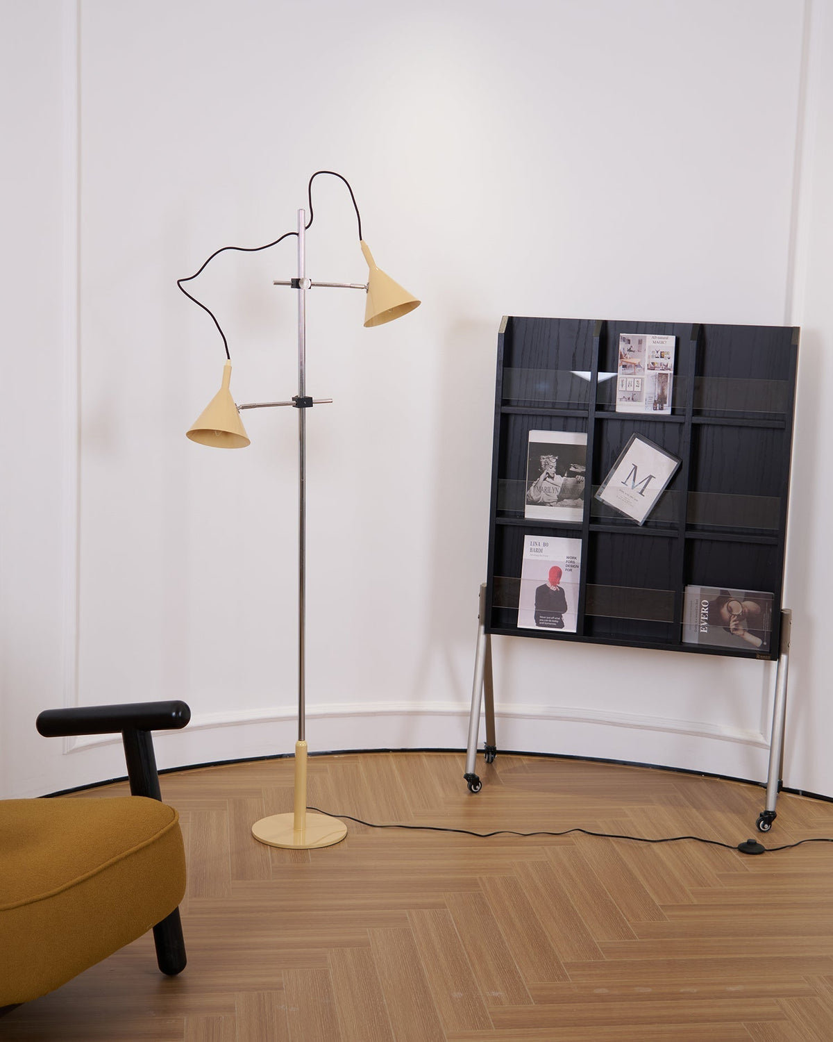 Laiton lampadar
