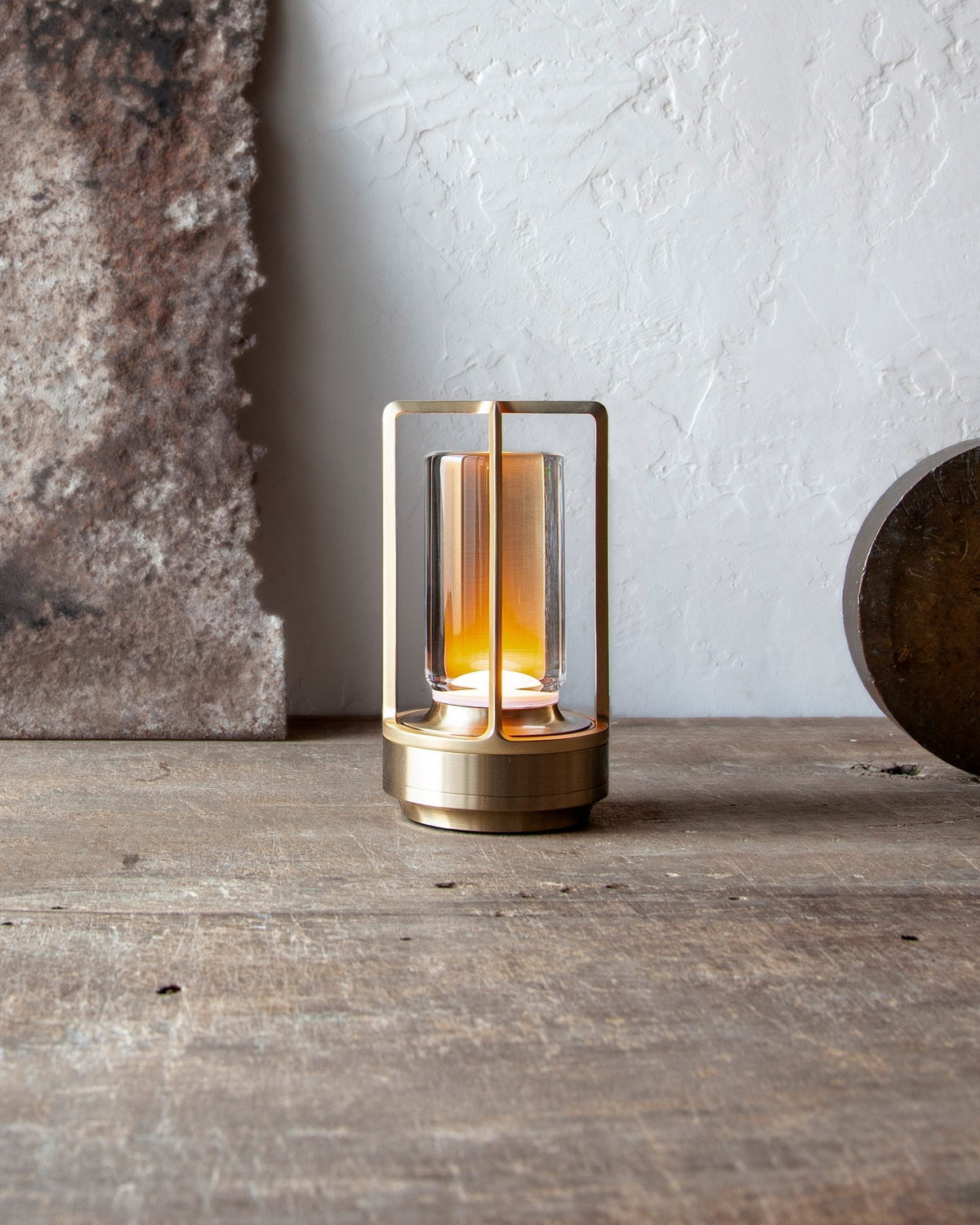 Gemna lampă de masă