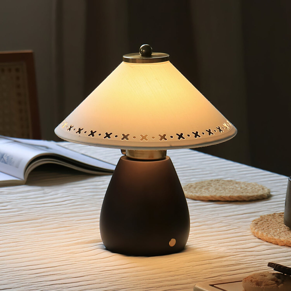 Moire lampă de masă