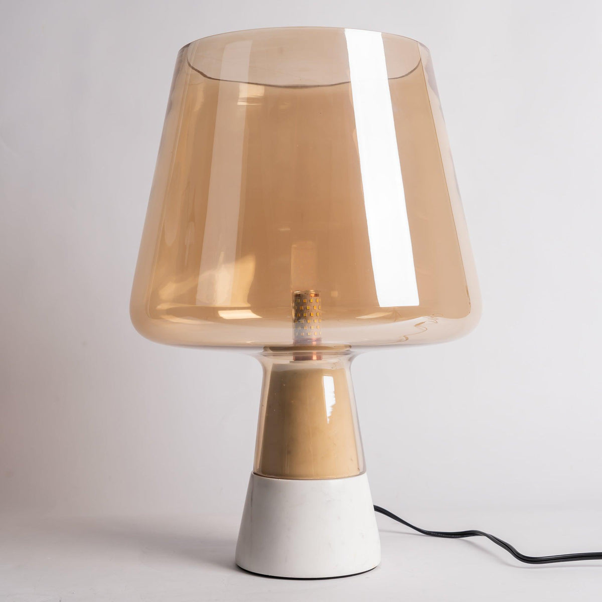 Elairella lampă de masă minimalist din ciment