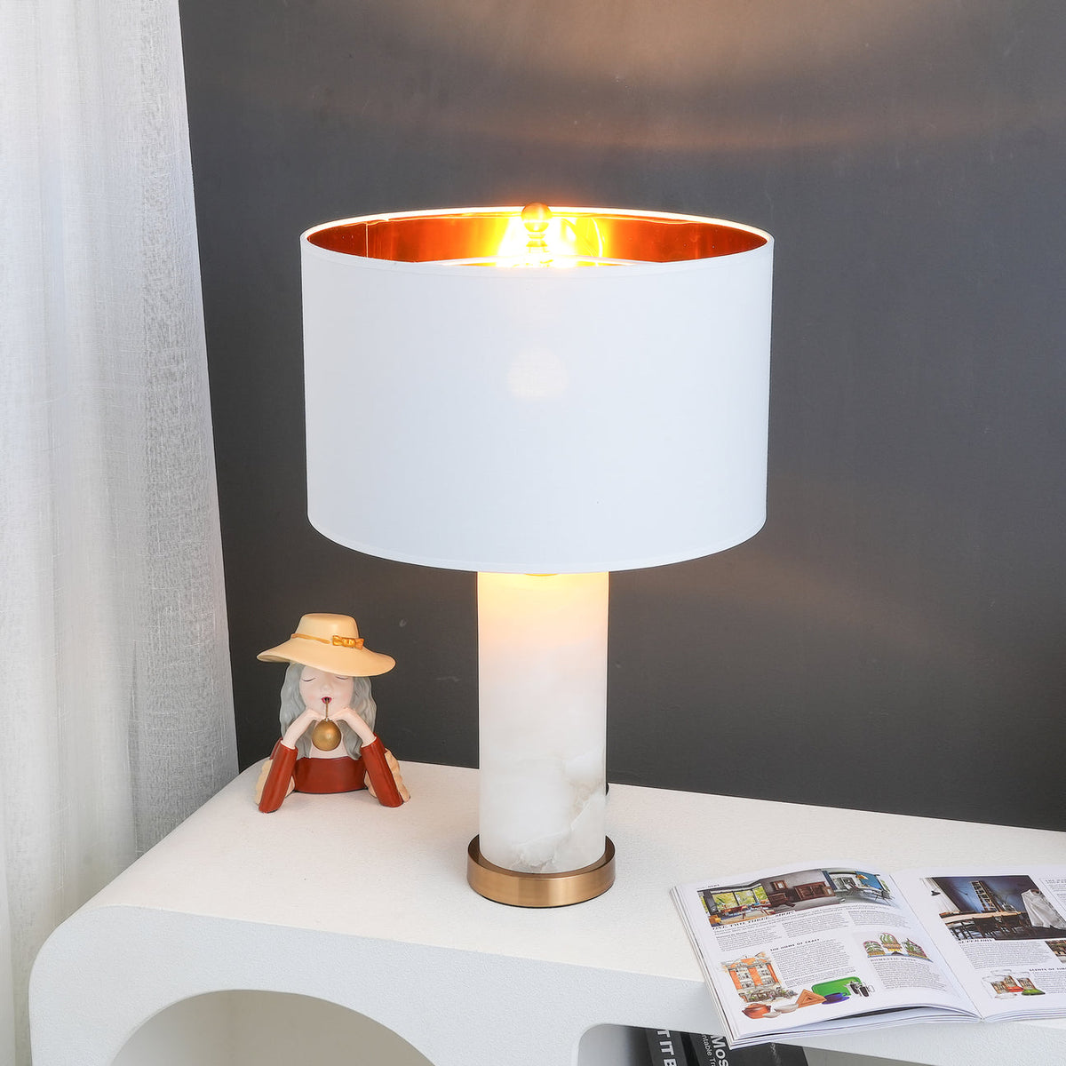 Liric lampă de masă
