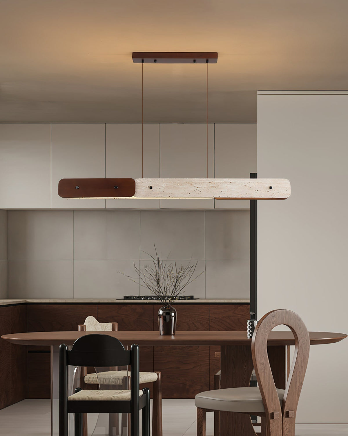Avenuian candelabru