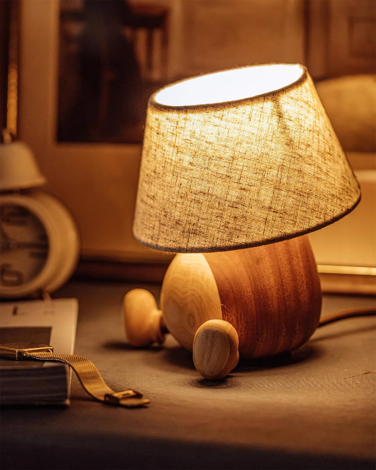 Lioraine lampă de masă