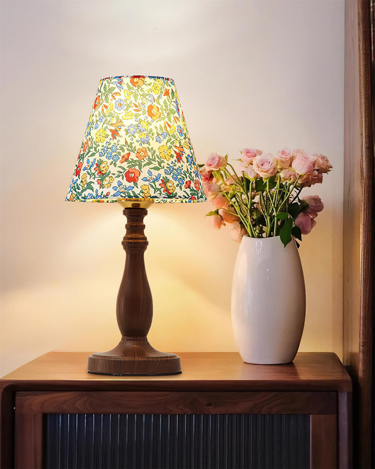 Terierise lampă de masă