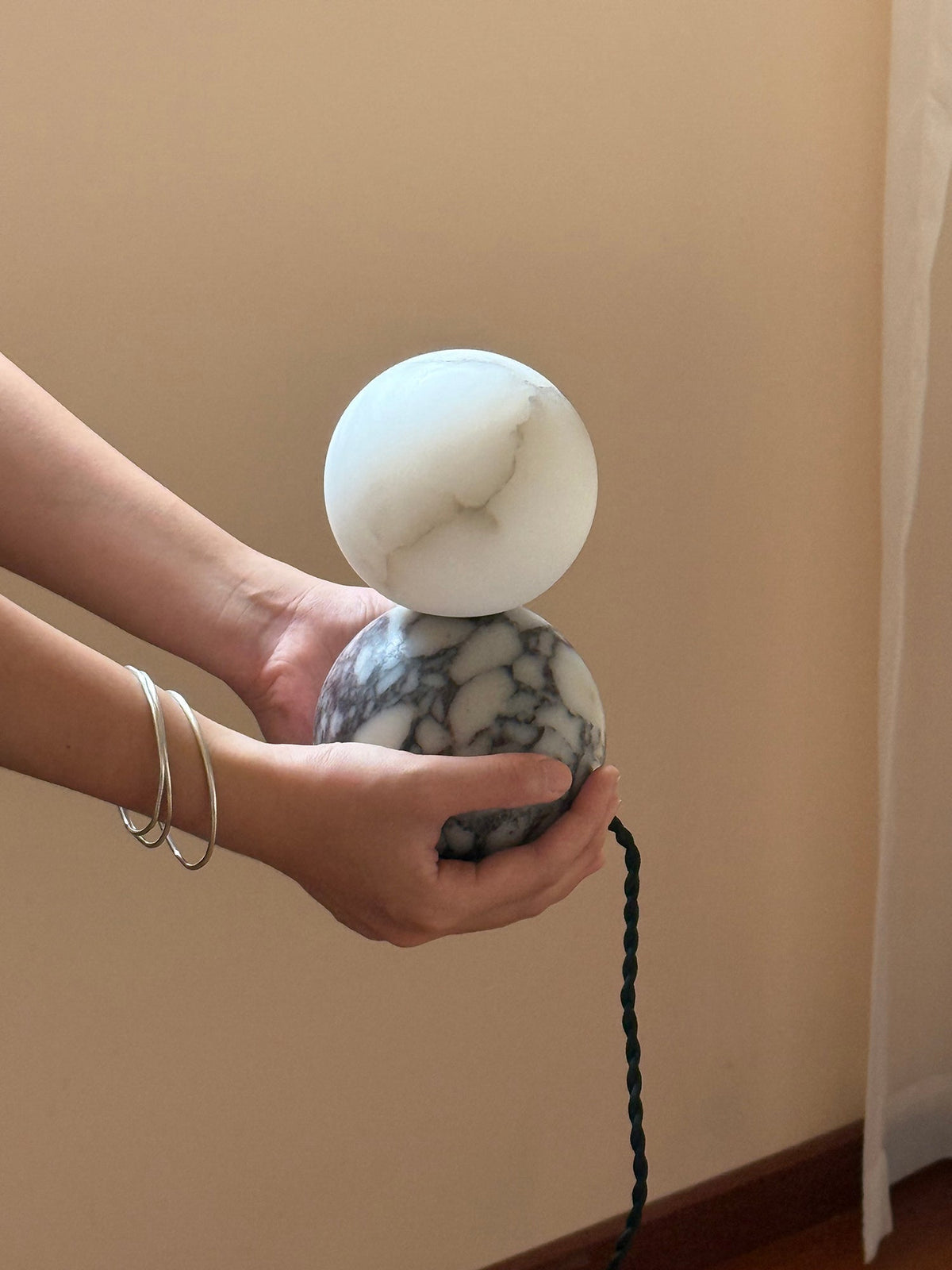 Ceaty lampă de masă