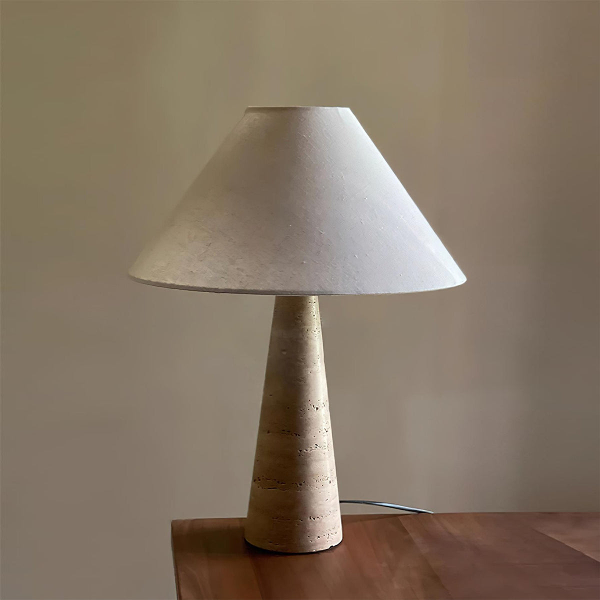 Corea lampă de masă