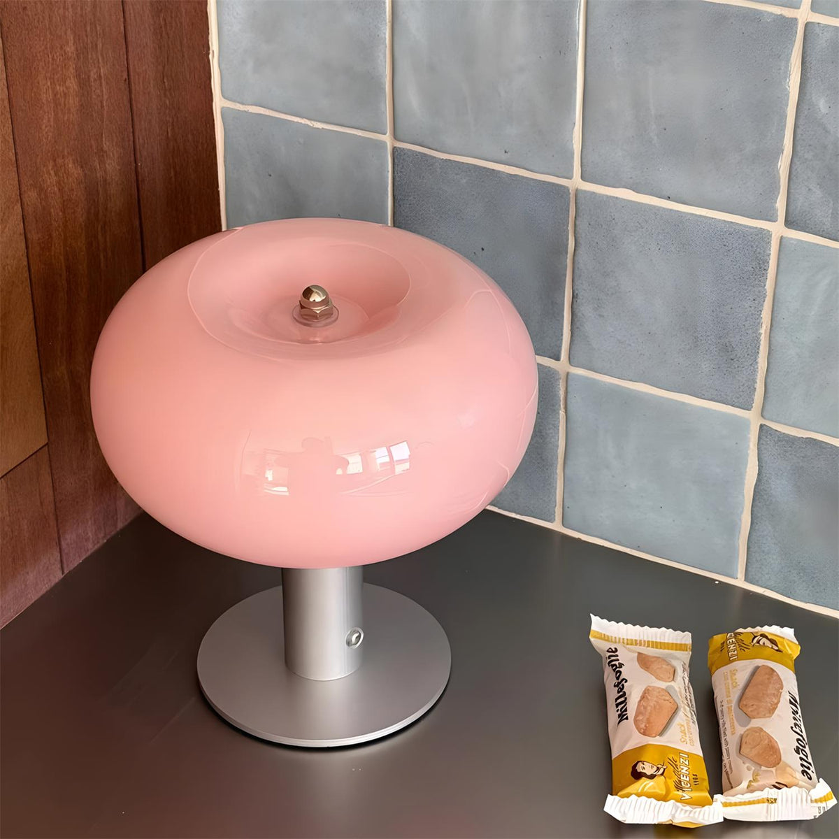 Dot lampă de masă