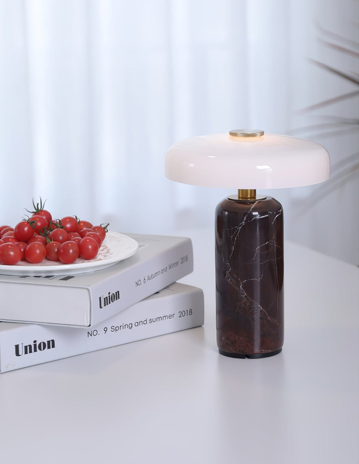 Ryvek lampă de masă modernă din marmură