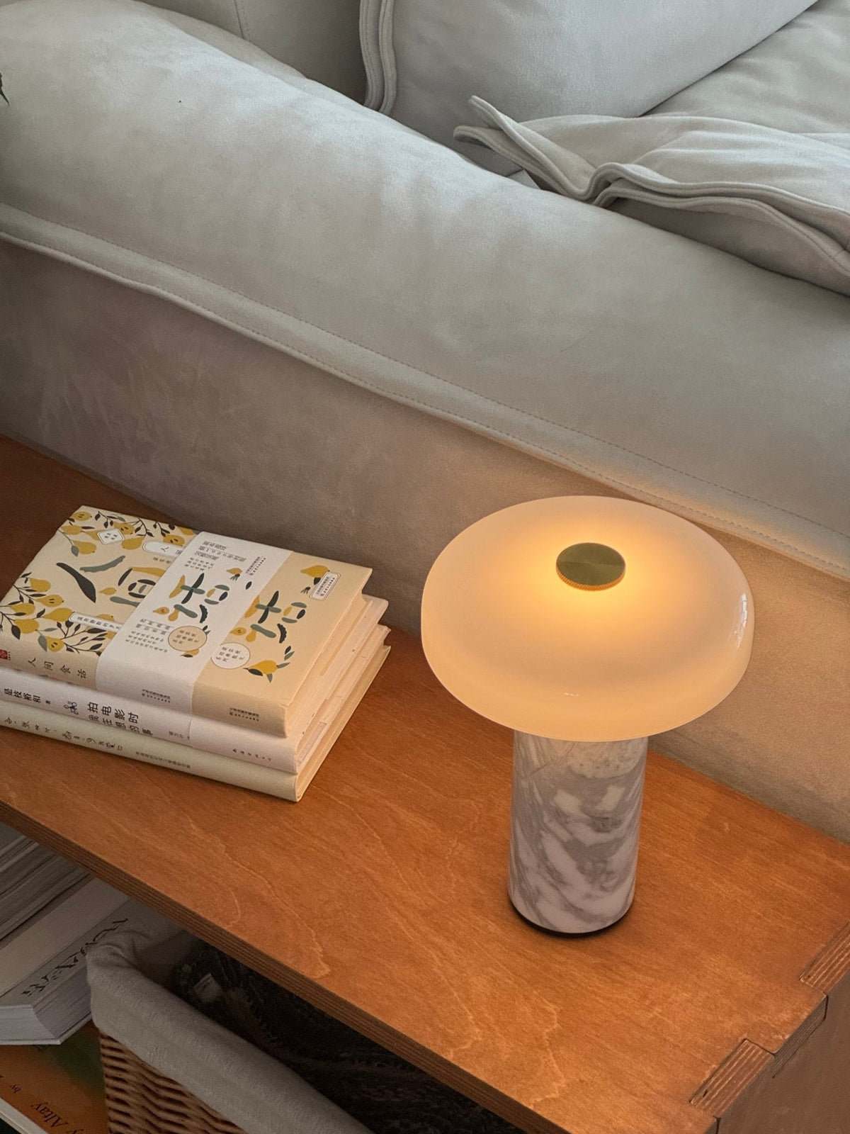 Ryvek lampă de masă modernă din marmură