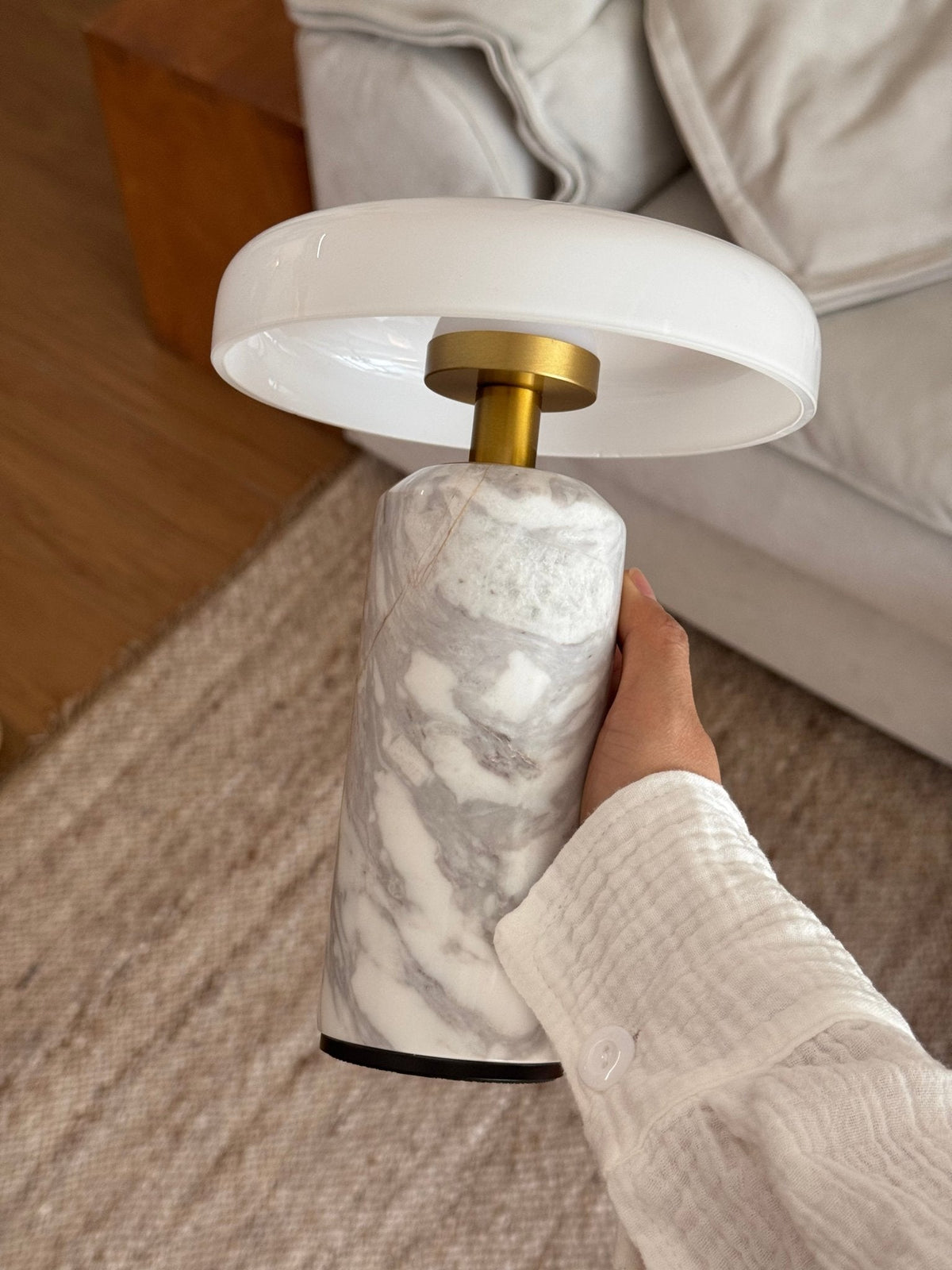 Ryvek lampă de masă modernă din marmură
