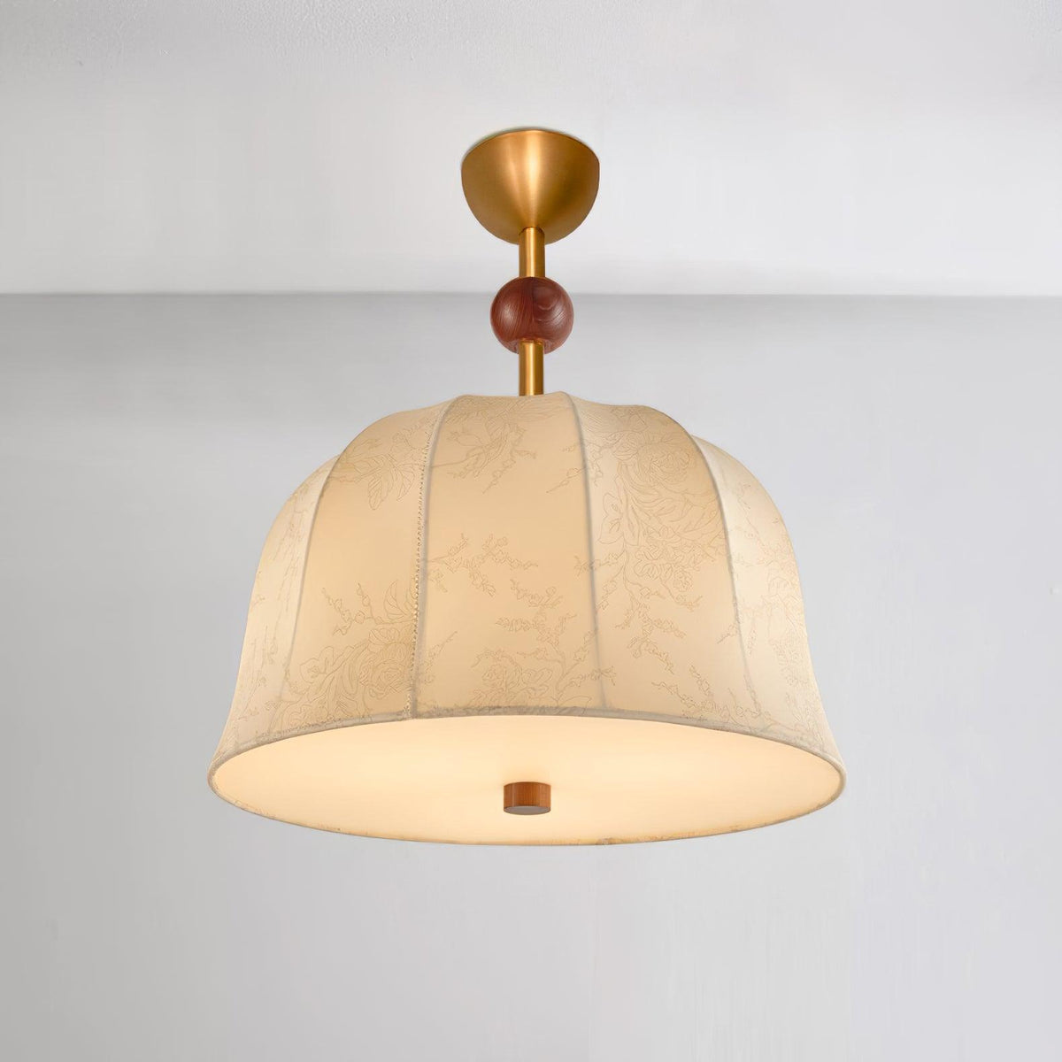 Plafonieră din țesătură, metal și lemn pentru interioare elegante calde