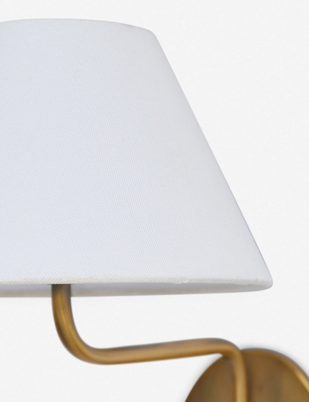 Selirora aplică de perete