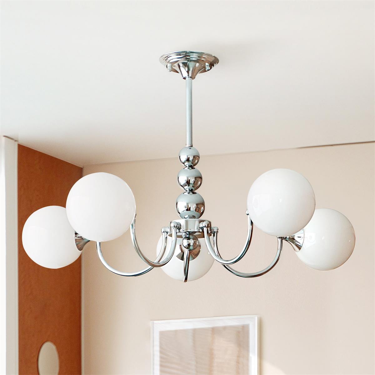Gigi candelabru