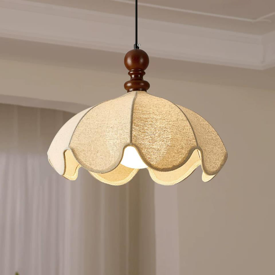 Facet lampă suspendată