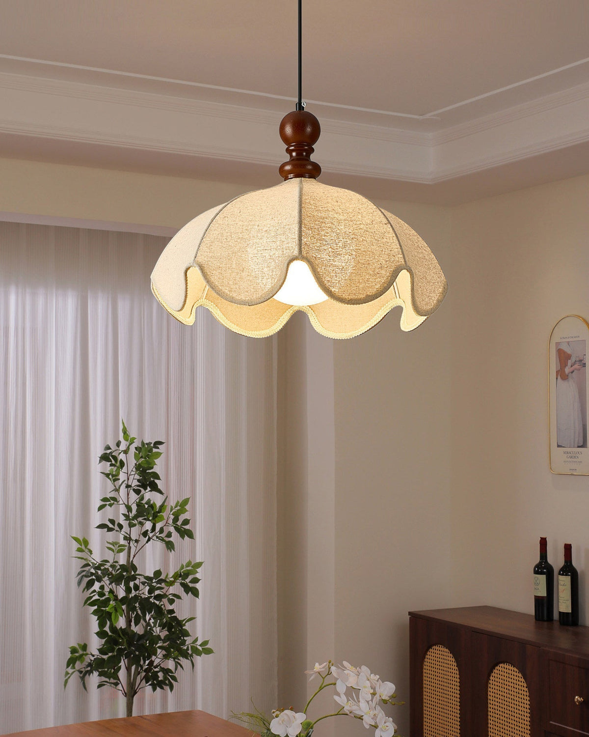 Facet lampă suspendată