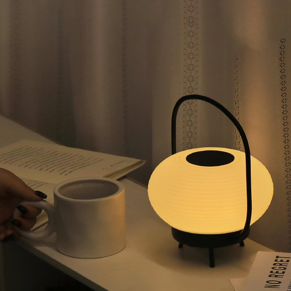 Saelan lampă de masă minimalistă