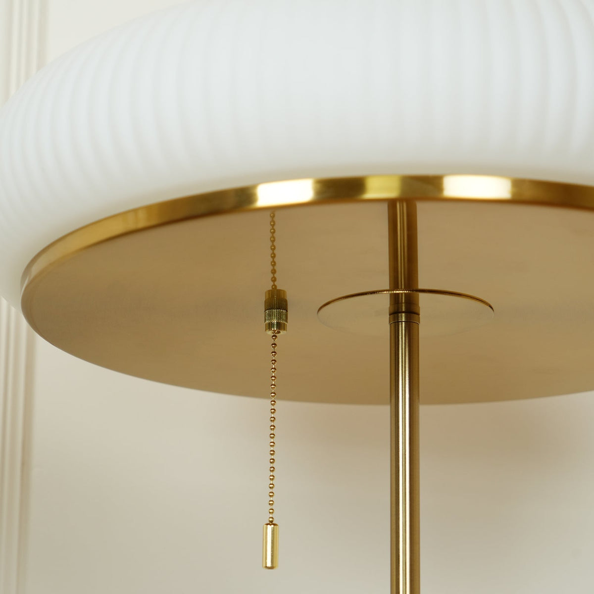 Lampadar tip ciupercă ciupercă