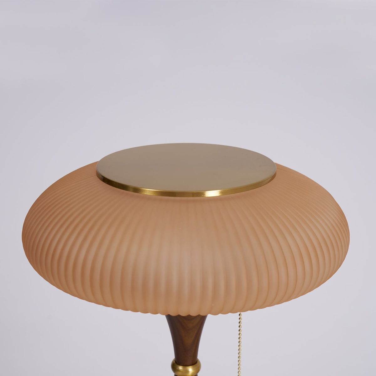 Vevelo lampă de masă vintage din lemn