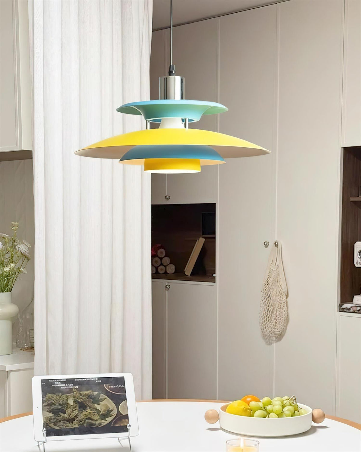 Riveine lampă suspendată