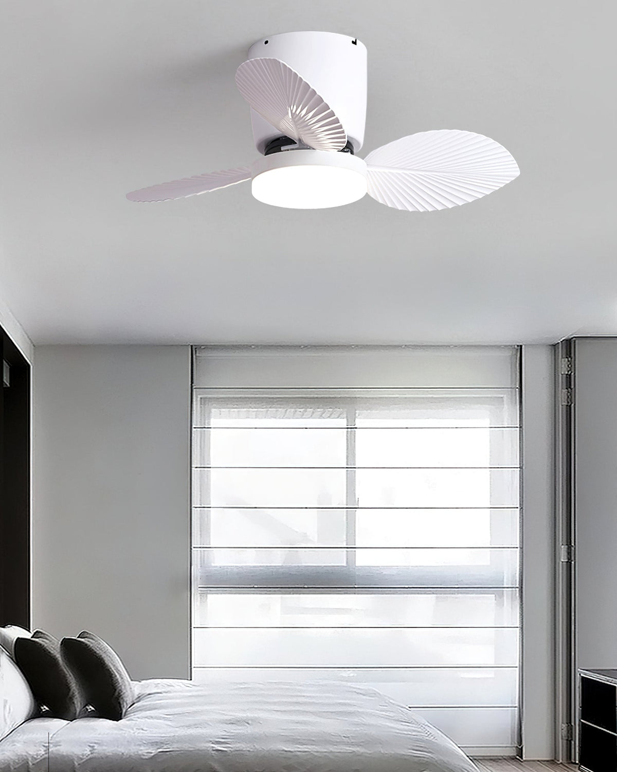Calirella ventilator de tavan cu lumină