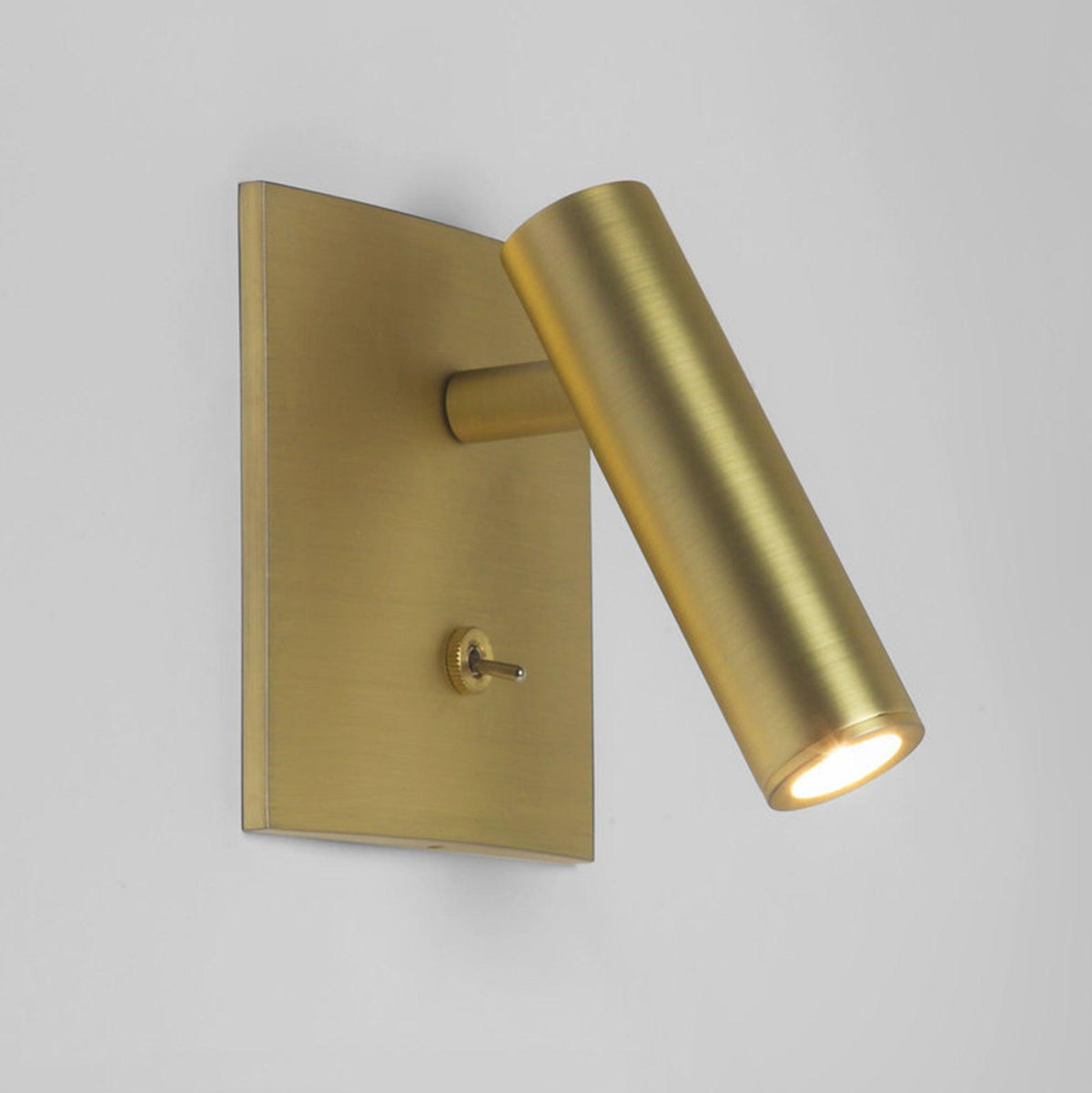 Teriiira aplică de perete Micro Square Switched Sconce Spotlight