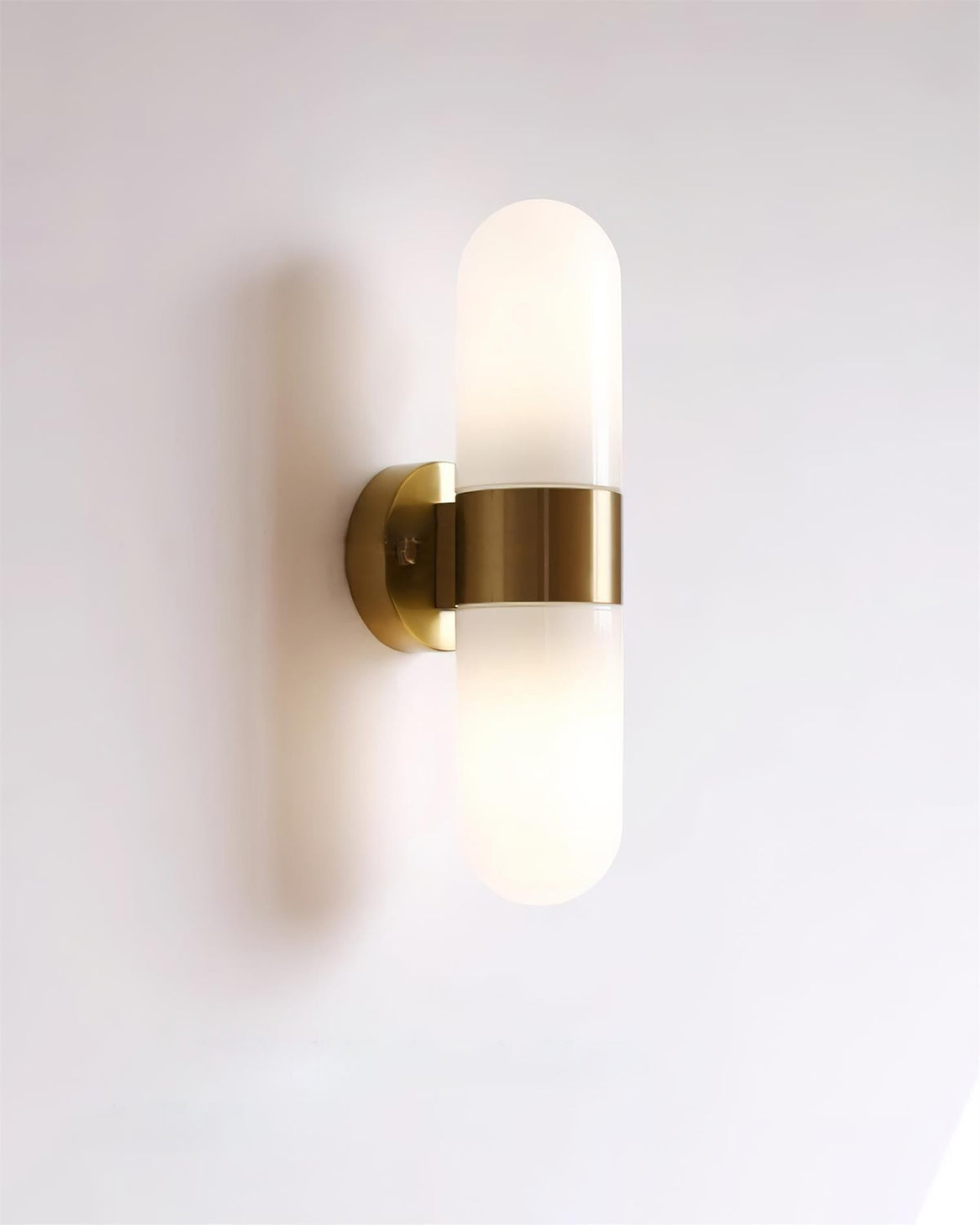 Aplică de perete metal-sticlă modern-minimalist verticală pentru dormitor